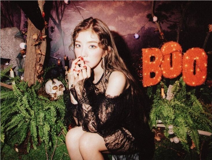 ╰─•୭̥ via instagram ❫

    ❛octubre 31

               HAPPY HALLOWEEN 🧛🏻‍♀️🎃