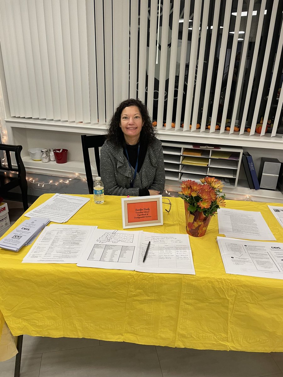 kllct's tweet photo. Transition Night Part 2! Ellington Public Schools. https://t.co/idlUWeTe4k