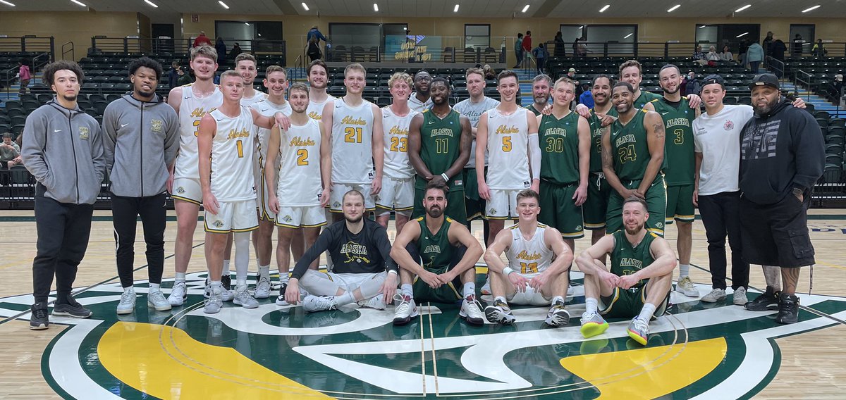 UAAMBB's tweet photo. UA GIVING DAY is NOV. 9 &amp; 10!  Our current and former Seawolves would like you to consider supporting @UAAMBB. Click the link Tuesday then select Men’s Basketball(Excellence in Men’s Basketball) to support us. Any amount will help! Our players thank you!  https://t.co/zTyClkSj4Q https://t.co/f4s5AlTRYP