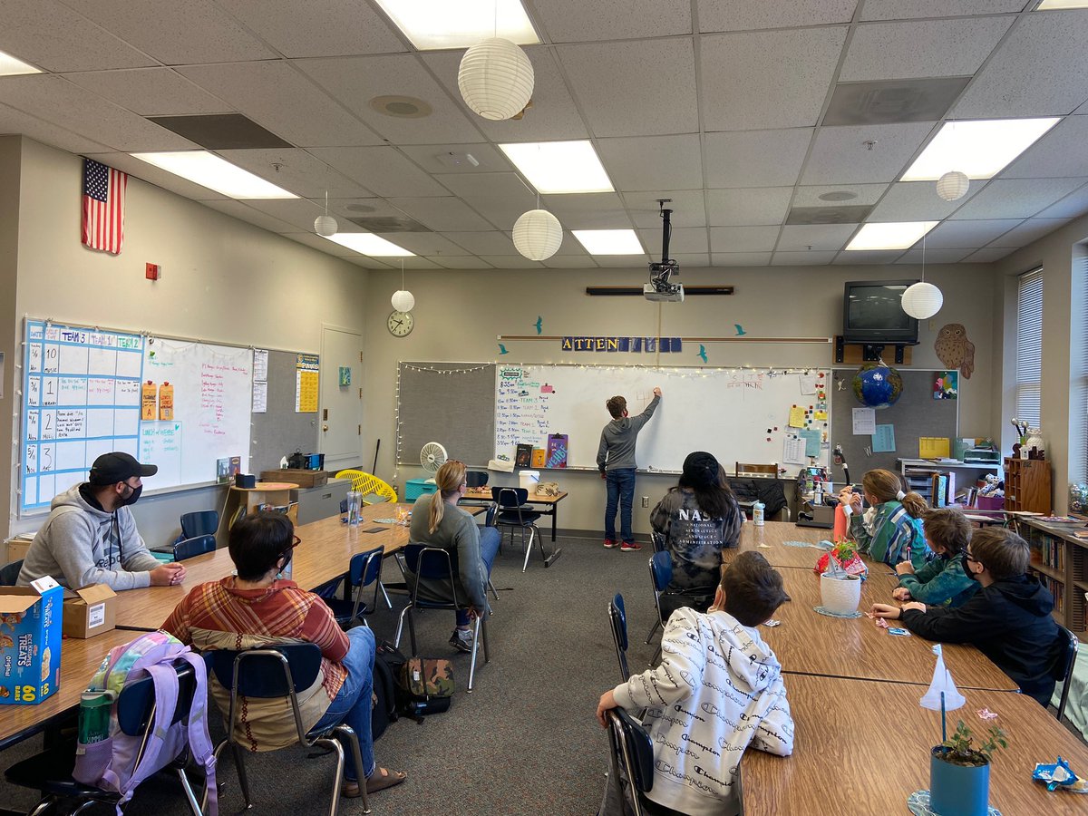 PRIDE Ticket Pictionary! ✏️ 

Sixth graders cashed in their PRIDE tickets and challenged their teachers to a Pictionary contest! 

The staff won and kept their two-year streak going! 🙌🏼