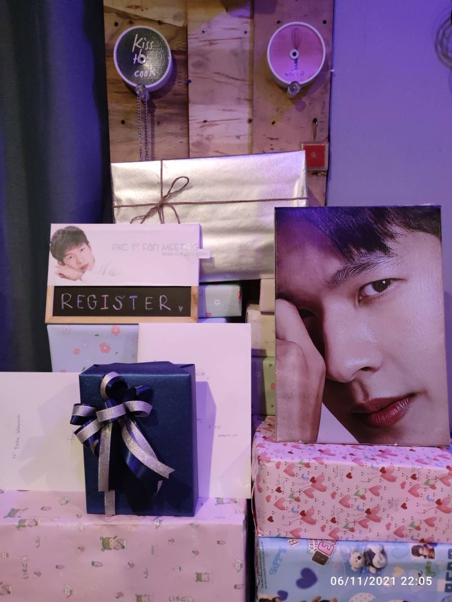 Khaninlover_'s tweet image. #puenkhaninday 
Happy birthday 🎂🎈 @khaninch 
#เพื่อนคณิน