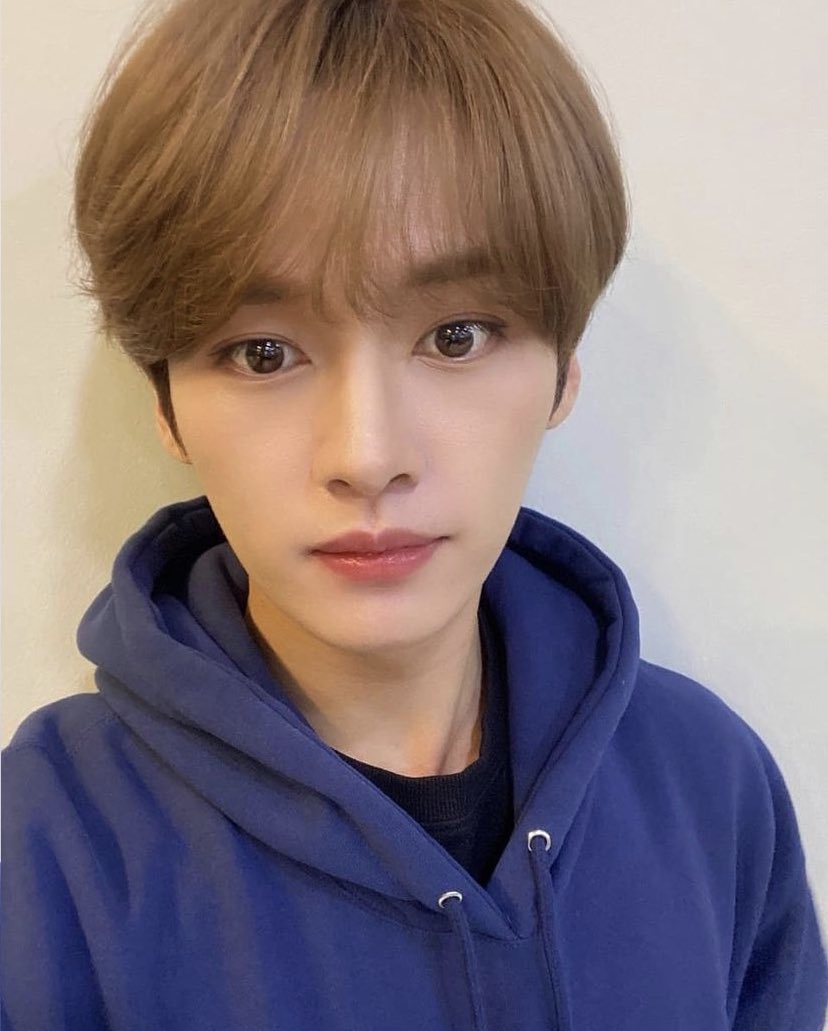 lxxfelix's tweet photo. He’s so 🥺🥺🥺 I love him sm </3 https://t.co/VUVKWRMuxN