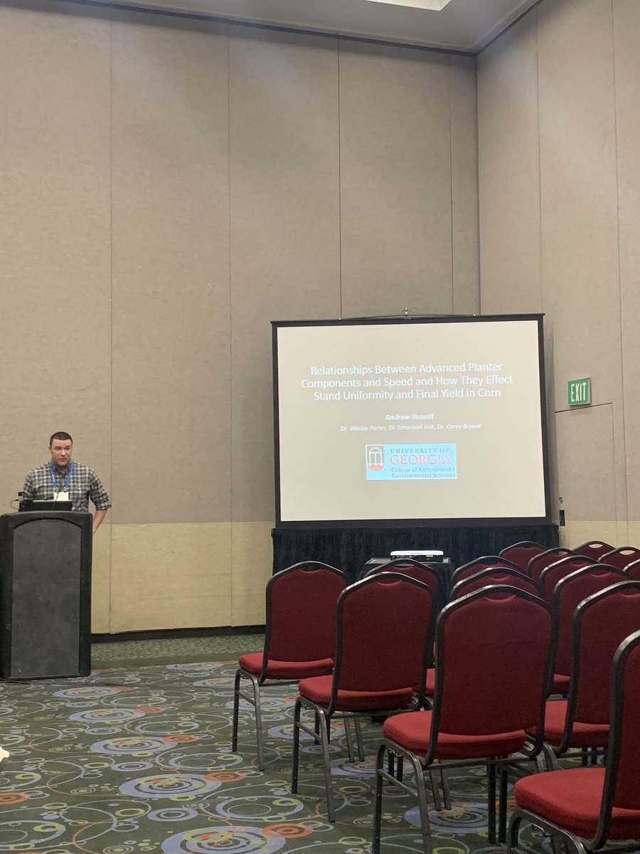 kaylyngroce's tweet photo. Listened to some great research presentations by some of our @GAPrecisionAg team at @ASA_CSSA_SSSA! Topics included: advanced corn planter settings, corn fertilizer application methods, &amp; the John Deere cotton HID system. @PrecAgEngineer https://t.co/oF8wrFcNrZ