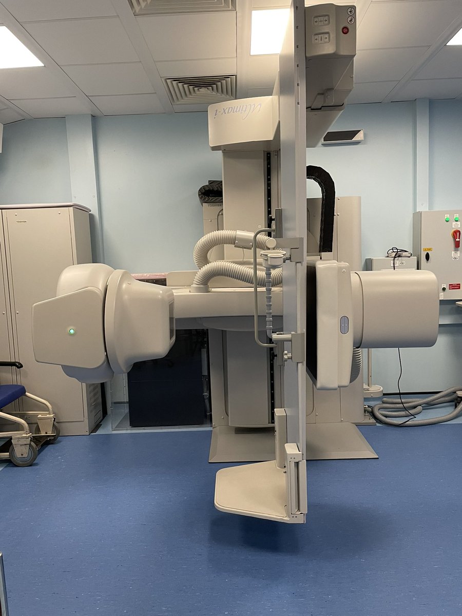 MFT_Imaging's tweet photo. It’s a Good Night from us guys at NMGH! Happy World Radiography day everyone! Here are some of our brilliant Fluoroscopy team getting in on some pictures! @SCoRMembers #WRD2021 https://t.co/rTil4tsTHC