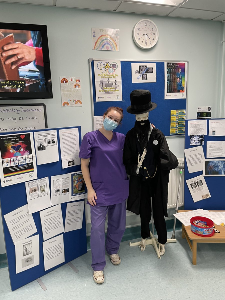 MFT_Imaging's tweet photo. It’s a Good Night from us guys at NMGH! Happy World Radiography day everyone! Here are some of our brilliant Fluoroscopy team getting in on some pictures! @SCoRMembers #WRD2021 https://t.co/rTil4tsTHC