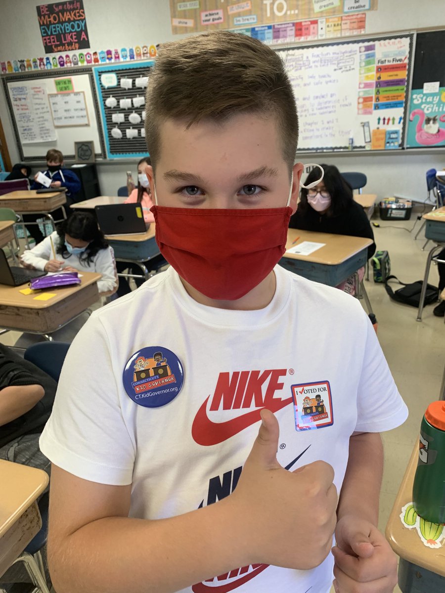 AmandaWebster3's tweet photo. Fifth graders at South Side School in Bristol have their votes in! #sssct ⁦@CTKidGovernor⁩ 🗳 https://t.co/QCAs0jmZcE