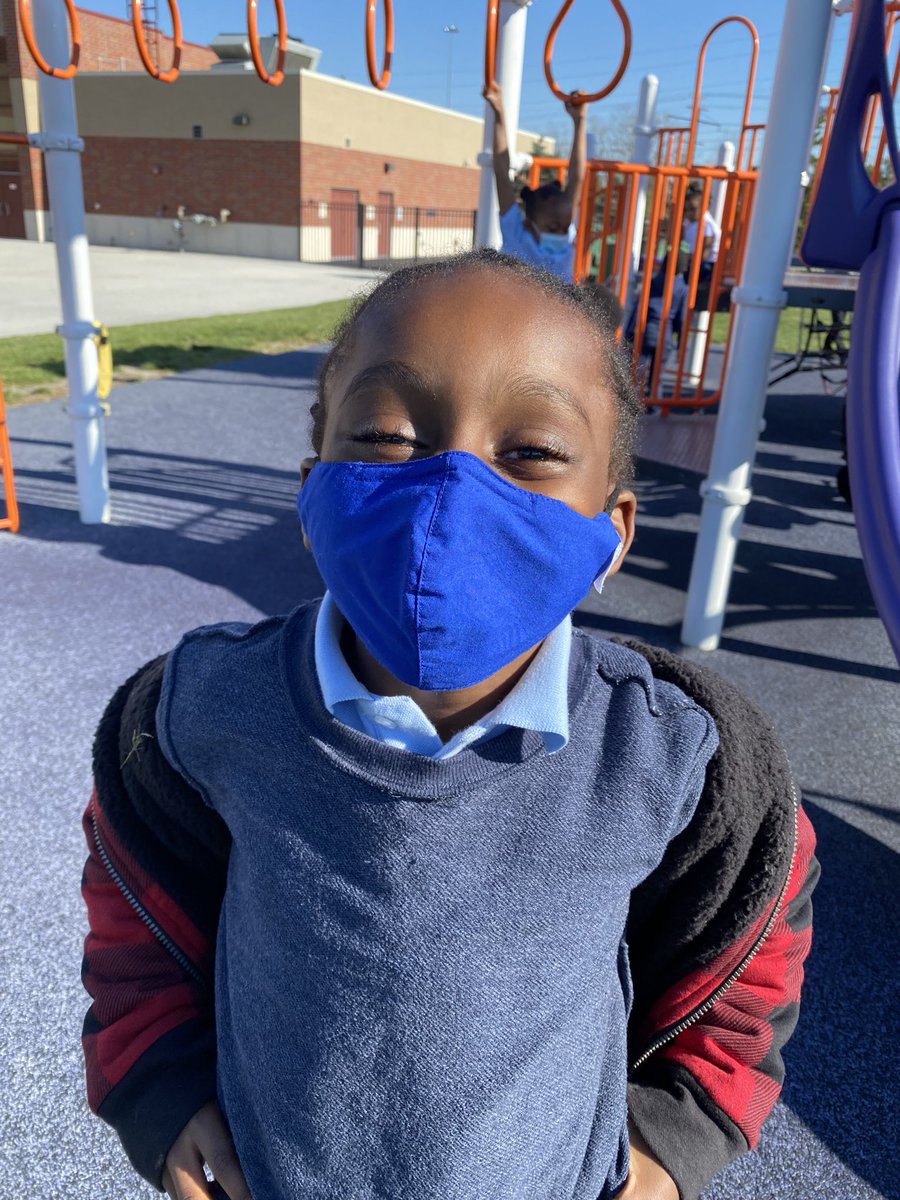 erin_thorne4's tweet photo. Enjoying the beautiful weather today at recess! Barack Obama Learning Academy 💜🦅💜@CDavis_BOLA @crest_5 @CoachDeLoach1 @APDavidArroyo @DHicksBola https://t.co/jdATFziu8B