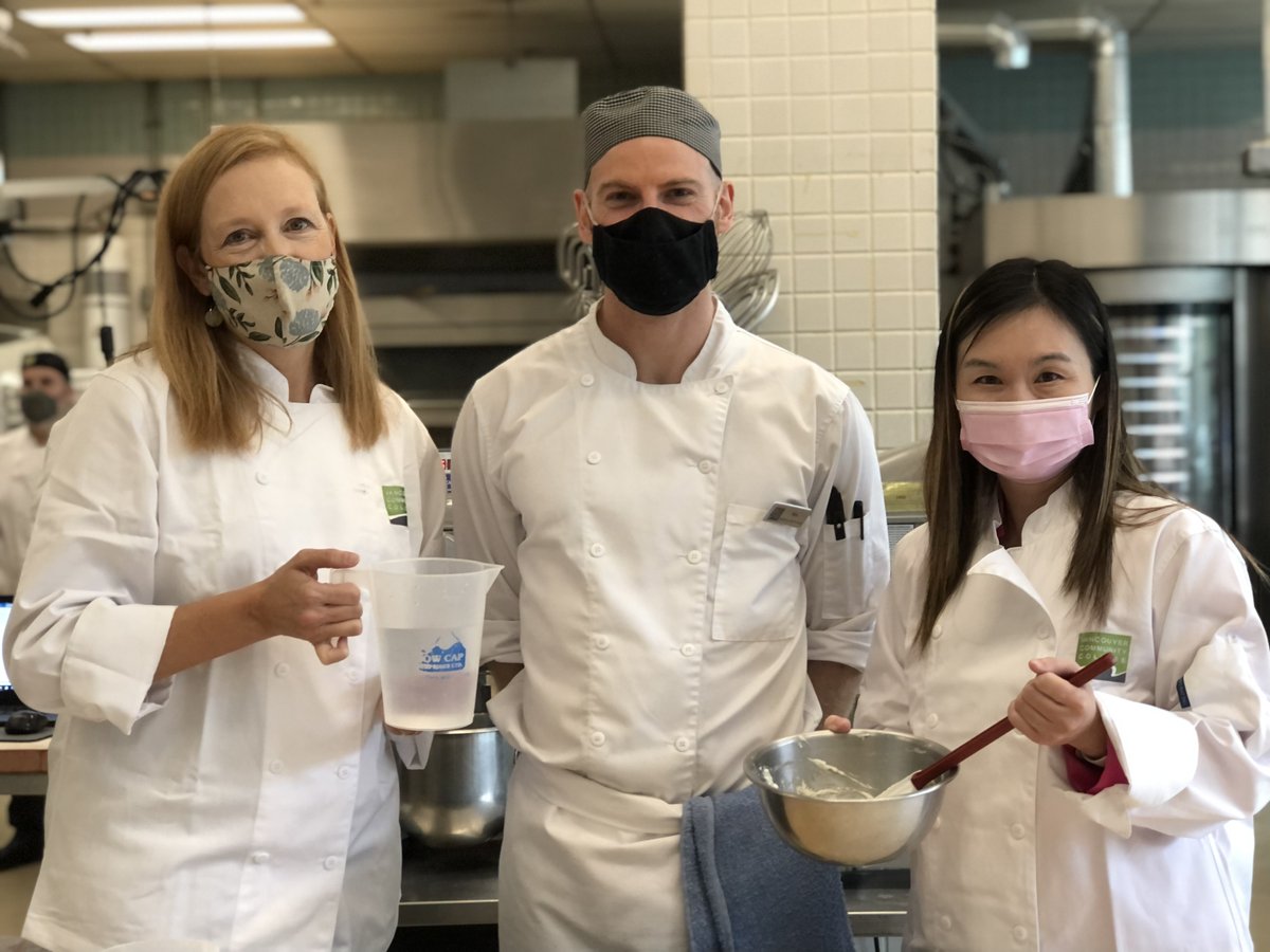 Thank you Minister @AnneKangMLA and <a href="/BrendaBaileyBC/">Brenda Bailey</a> for visiting and meeting with our <a href="/vccbaking/">VCC Baking & Pastry Arts</a> <a href="/VCCCulinaryArts/">VCC Culinary Arts</a> <a href="/VCCSalonSpa/">VCC Salon & Spa</a>  apprentices today at the #myVCC Downtown campus #ApprenticeRecognitionMonth | <a href="/VCCpresident/">Ajay Patel</a>