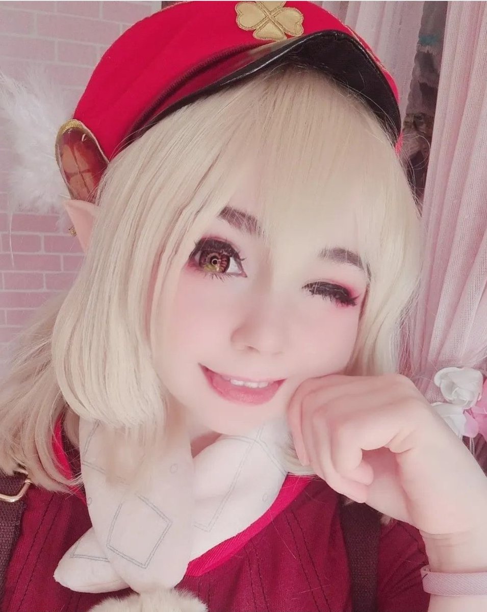 MiischMiisch's tweet photo. You will get daily stuped selfie posts in the next weeks becous i re uplpud my insta posts here i hope thats not to boring?
#klee #GenshinImpact #GenshinImapctcosplay #kleecosplay #kawaii https://t.co/6wCiBWewe0