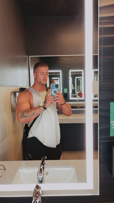 It's #TastyTuesday U R cordially invited to fuck me in this public bathroom 🍆💦  https://t.co/C7acB8TADP<a href="/tag/tastytuesday"class="tags">#TastyTuesday</a>