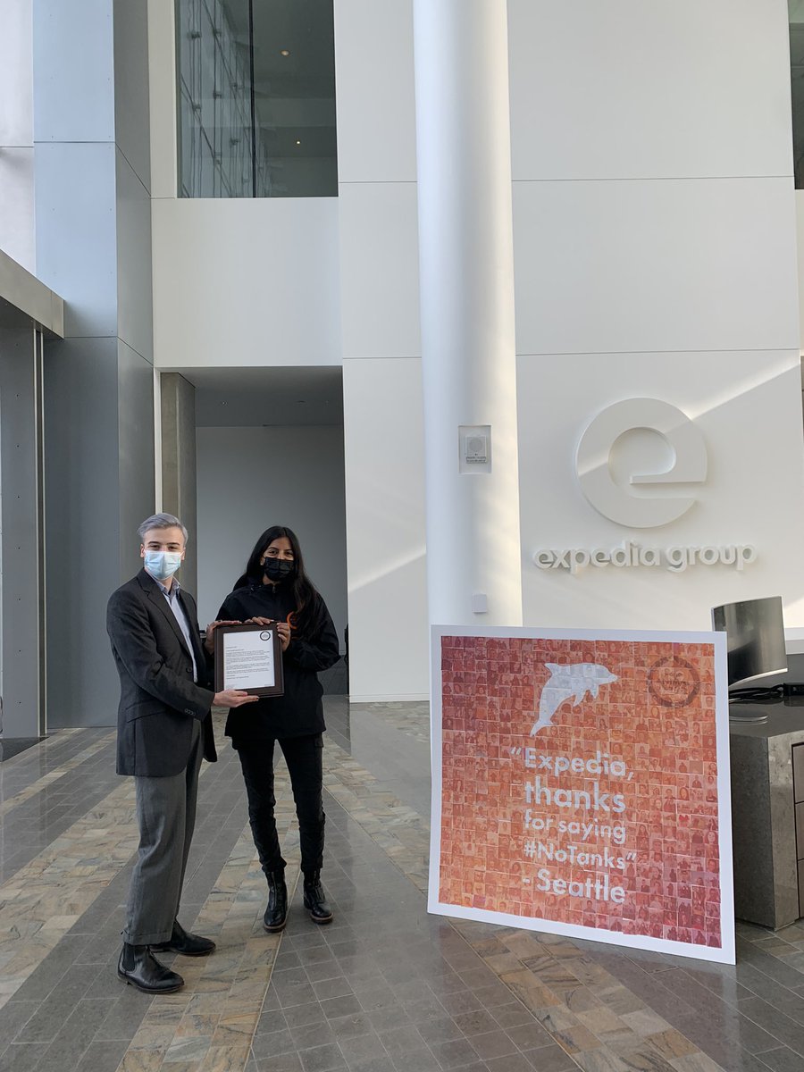 MoveTheWorldUS's tweet photo. We delivered the finished piece, featuring 400 of your photos, to @ExpediaGroup today. Thanks for saying #NoTanksExpedia! https://t.co/zwnsLRjVbf