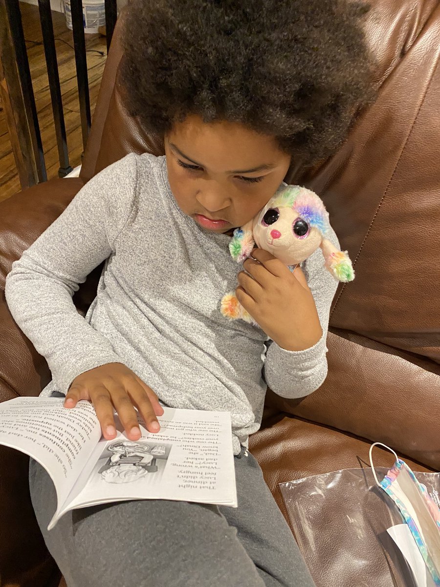 Thank you <a href="/MrsSarahS1/">Sarah Sunderland (she/her)</a> <a href="/StLukeNepean/">St. Luke School (Nepean)</a> for the Adopt a Pet reading activity - already snuggling up with Cottonball to get some reading done! 📖