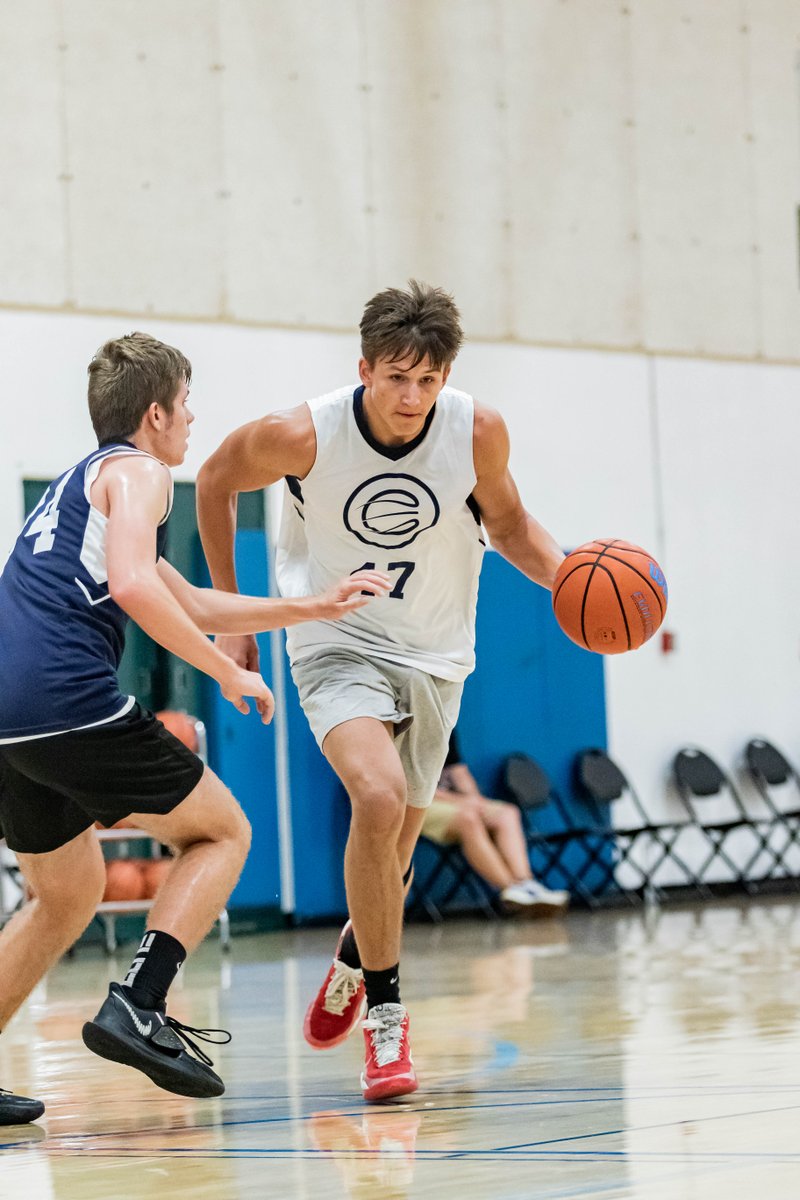 🎥NEXT WAVE HIGHLIGHTS🎥

One of the biggest stock risers from #TheNextWave🌊 was 2022 6'8 F Justin Jakstys (Yorkville HS, IL), who impressed onlookers with his upside and his ability to play both inside and out offensively.

Get to know <a href="/JakstysJustin/">Justin Jakstys</a>: youtube.com/watch?v=3EKcMF…
