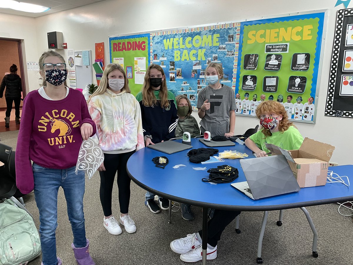 D70Fry's tweet photo. The HMS @TheNoraProject STEMpathy club is busy preparing for “Be and Includer” week 11/30-12/3. @HighlandD70 #d70shinyapples #imanincluder #noraproject https://t.co/EHsLYZjnYi