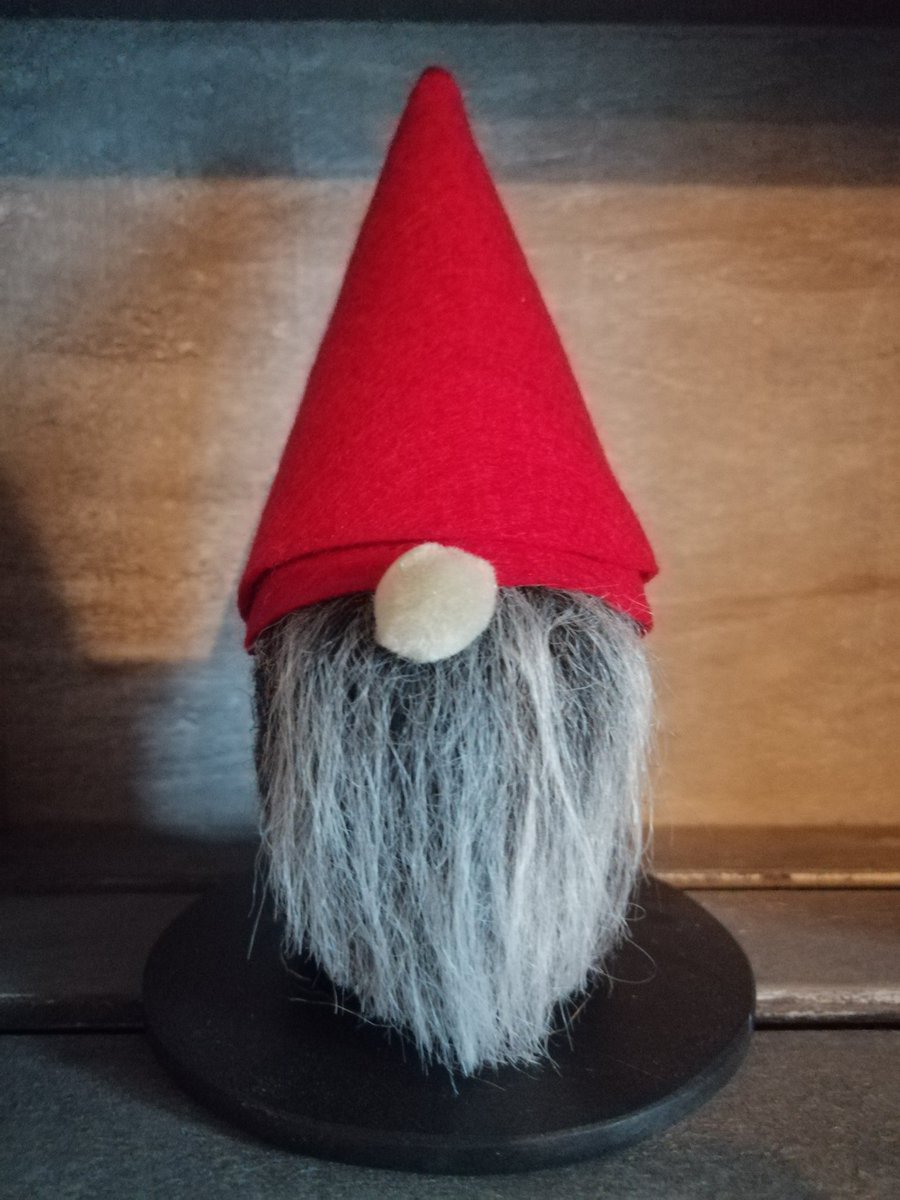 FeltedThe's tweet photo. Gonk or Tomte?
These will be available to buy from my stall at the @Rydal_Mount Christmas Fair
#christmas #christmasfair #rydal #gonk #tomte #herdwick #christmasdecoration https://t.co/6CT1mHoBLH