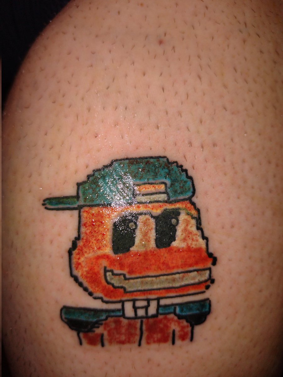 monstropolisnft's tweet photo. @CosmicLabsNFT2 @CosmicLabsNFT  it's finally done, hope everyone likes it! Very cool to have a Cosmic Duck tatted on me! :)) https://t.co/ru5DbDuW8G