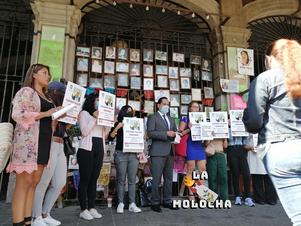 castilloluis065's tweet photo. ESCAPA DE LA JUSTICIA #DEPREDADOR SEXUAL #INFANTIL; ERA #MAESTRO DE #TAEKWONDO EN #MORELOS
#Víctimas denuncian que el 7 de noviembre del 2021, #FernandoSalgado, quien abusó de menores siendo funcionario público, escapó de prisión domiciliaria, donde enfrentaba la #justicia_ https://t.co/9cXC11LAam