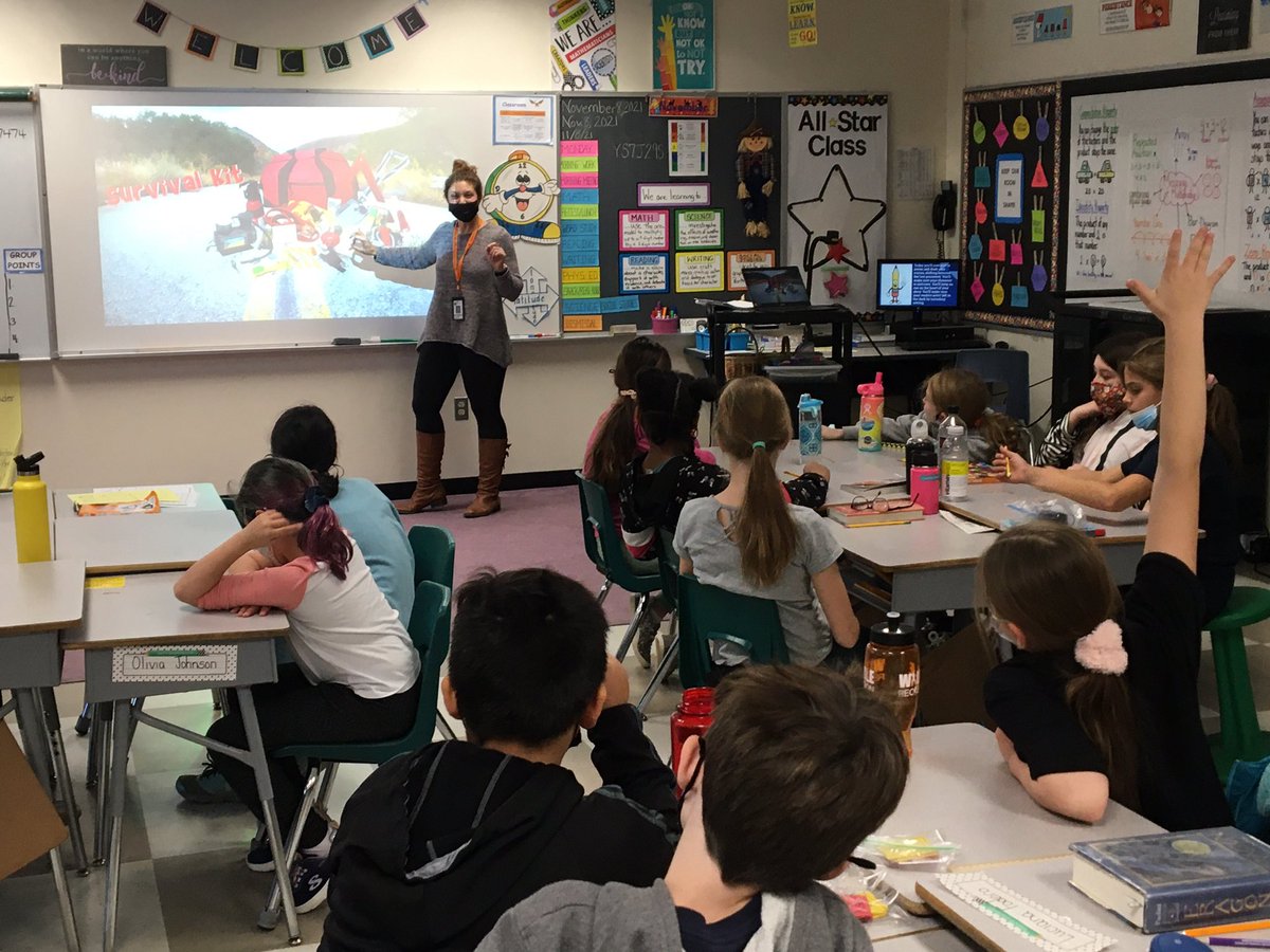 MrsDrew4th's tweet image. Thank you @MrsFarleyDLC for launching the Digital Citizenship program so creatively in class today! Students were excited to unpack their “survival kits” and relate the items inside to responsible internet behaviors. Students impressed us with the connections they made!