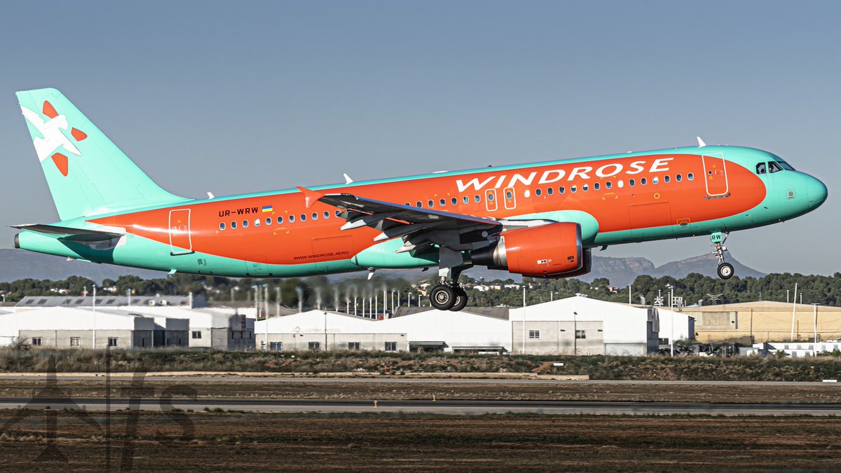 Visitantes raros de valencia🍂🔥

<a href="/VteAguilo/">Vicente Aguiló</a> <a href="/LpezPeinado/">Pedro López Peinado</a> <a href="/aerogrelo/">Aerogrelo</a> <a href="/aeroVLC/">Aeropuerto Valencia</a> #airbus #A320 #valencia