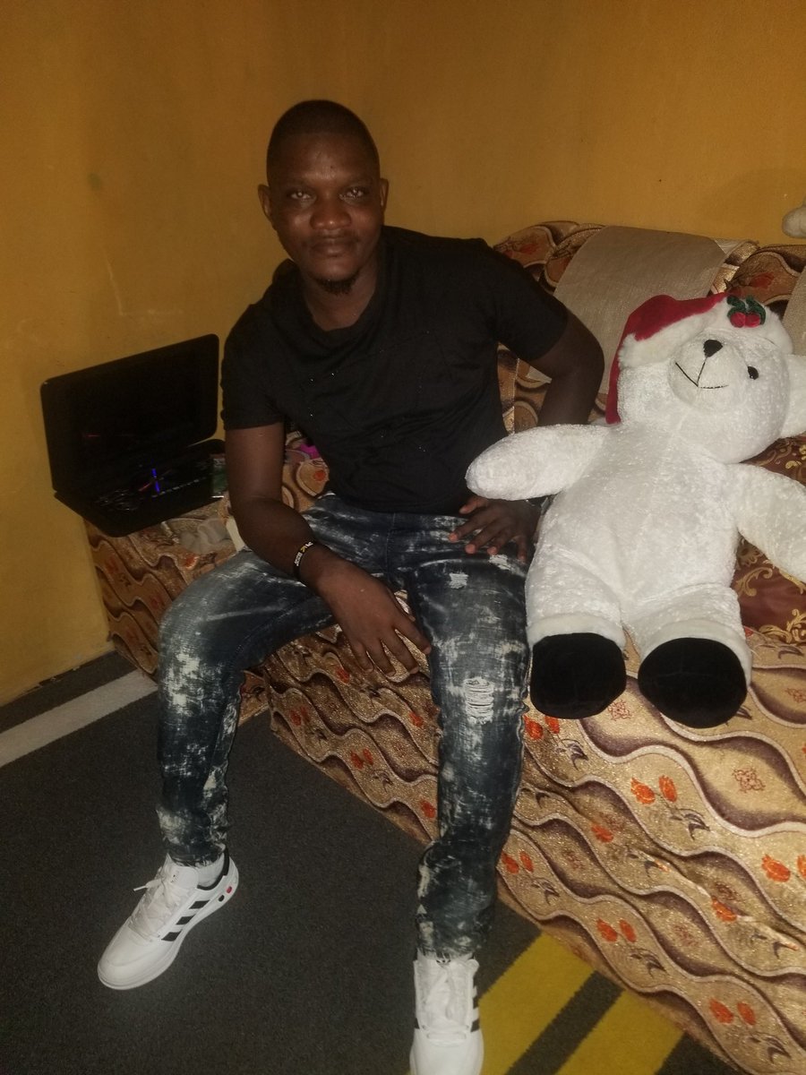 Albert Mustapha🇸🇱 (@albertmustapha5) on Twitter photo 