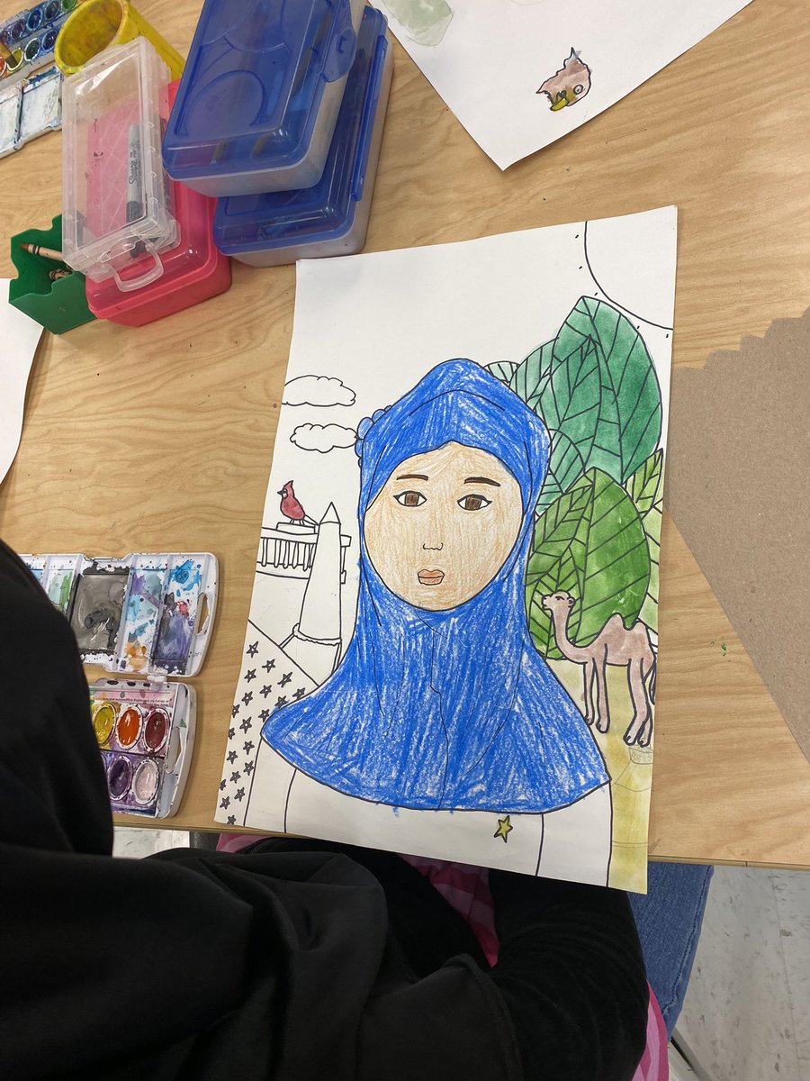 olisanc's tweet photo. Fifth grade students created their self-portraits reflecting their own cultural heritage.  @RRD_LCPS @LCPSVisualArts #arteducation https://t.co/3jHtIE6ziZ
