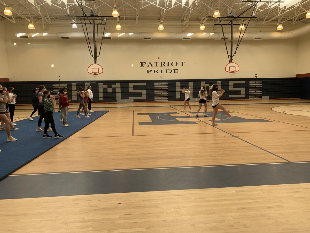 Thank you <a href="/HeritageStunt/">Heritage High Cheer & Stunt</a> for kicking off our cheer basketball tryouts today! It was great to connect! <a href="/HeritageMiddle1/">Heritage Middle</a> <a href="/hmsathletics1/">Heritage Middle School Athletics</a> <a href="/llbilyj/">Lisa Bilyj</a> <a href="/Tambrina_/">Tambrina Onofre</a> <a href="/HHS_Huskies/">Heritage High School</a>