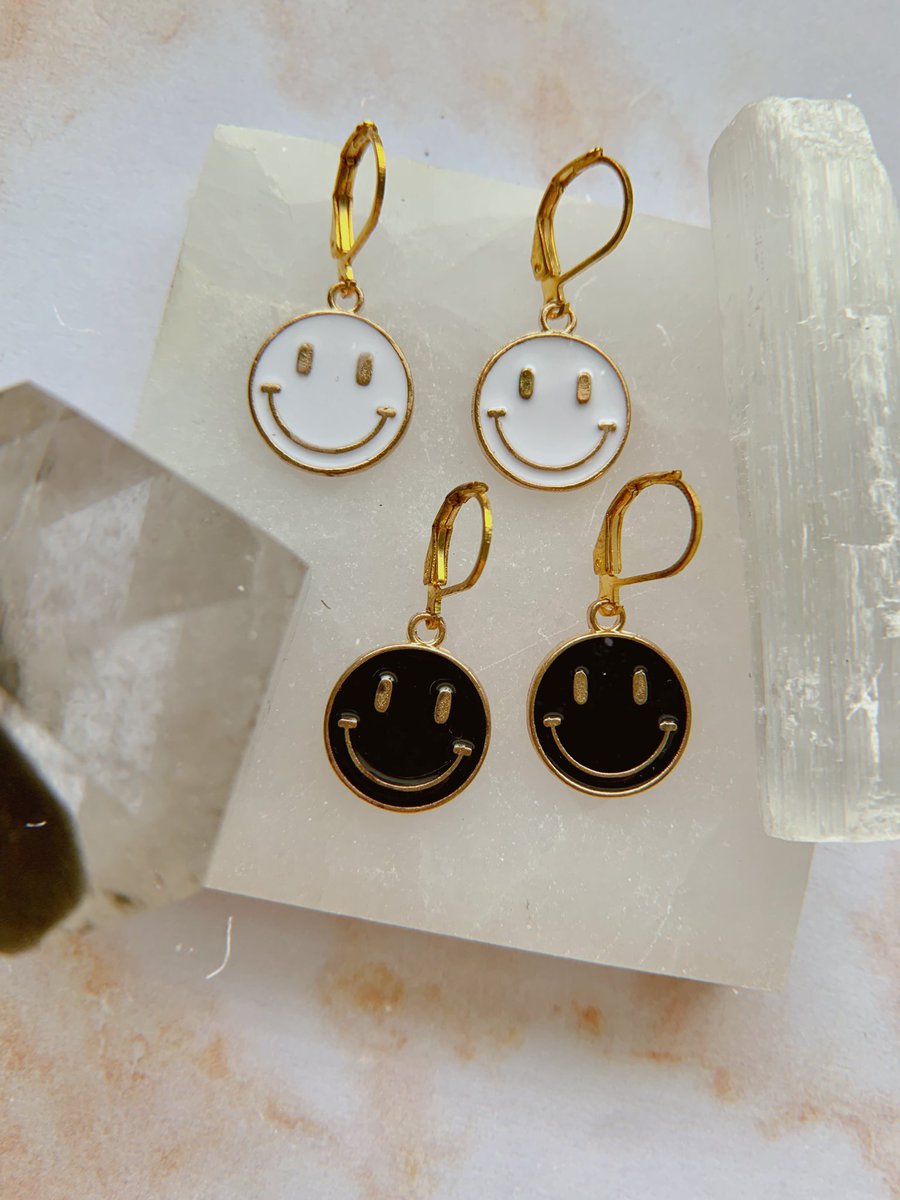 • nickel free 
• lead free 
• anti tarnish 

📦 ships next day! 📦

designsxken.bigcartel.com