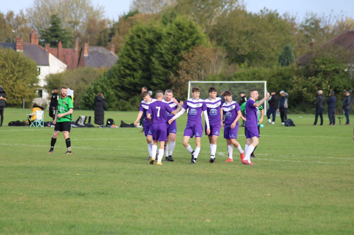 NewInnWomFC's tweet photo. Togetherness💜🤍

Win together, draw together, lose together. 

That’s what a team is all about⚽️ https://t.co/SBYwwHZ7Tv
