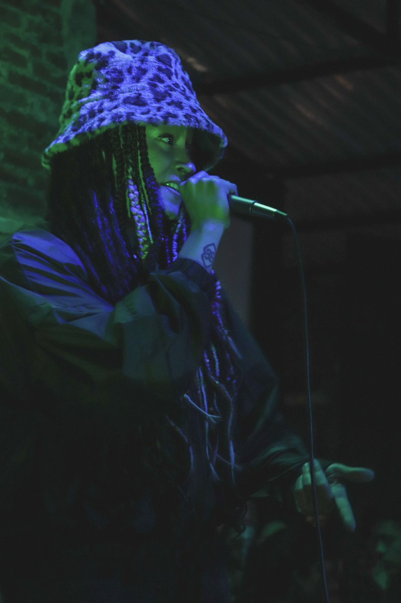 Tiqfun's tweet photo. .@AlikaAlianza se presentó el pasado 5 de noviembre en la #TerrazaFranciscana. 

📸: Arturo Gómez. 

#Alika #Cdmx #concierto #terraza #terrazas #aalikaa https://t.co/ca5odQn488