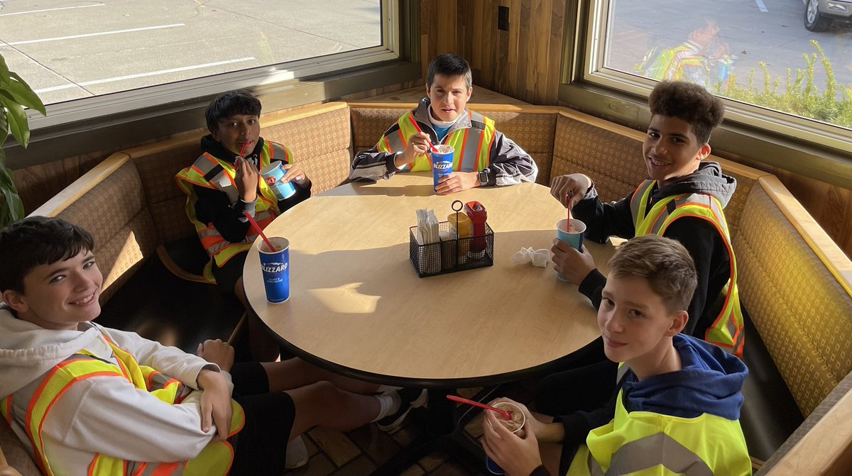Sarah Harris (@sarahdharris96) on Twitter photo Beautiful day to keep the highways clean. Great job WMS student council! <a href="/wahoopublic/">Wahoo Public Schools</a> <a href="/HooOnTheGo/">Wahoo Middle School</a> <a href="/blavaley/">Brandon Lavaley</a> <a href="/MarcKaminski2/">Marc Kaminski</a> <a href="/RealMikeBomar/">Michael Bomar</a> <a href="/ntmill2/">Nick Milliken</a> #GoWahooBlue #ExcellenceEverywhere Beautiful day to keep the highways clean. Great job WMS student council! <a href="/wahoopublic/">Wahoo Public Schools</a> <a href="/HooOnTheGo/">Wahoo Middle School</a> <a href="/blavaley/">Brandon Lavaley</a> <a href="/MarcKaminski2/">Marc Kaminski</a> <a href="/RealMikeBomar/">Michael Bomar</a> <a href="/ntmill2/">Nick Milliken</a> #GoWahooBlue #ExcellenceEverywhere
