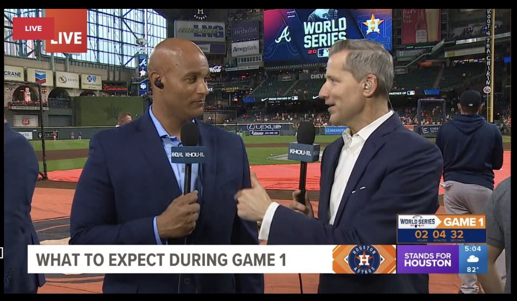 _JeremyBooth's tweet photo. Happy Birthday to my homeboy and a pros pro @JBristolKHOU. #YouGotNow https://t.co/A3mlGCNSvN