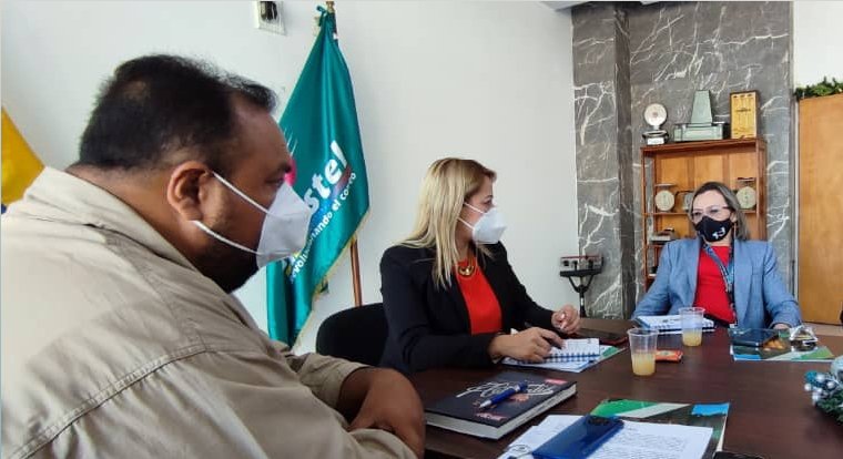 En nuestro recorrido por el estado Lara, establecimos  importantes reuniones con la Juez Rectora del Tribunal Supremos de Justicia, Delia González, y la Defensora del Pueblo Doctora Arelis  González, donde acordamos grandes alianzas para ambas Instituciones. 
#LeeConLaFilven2021