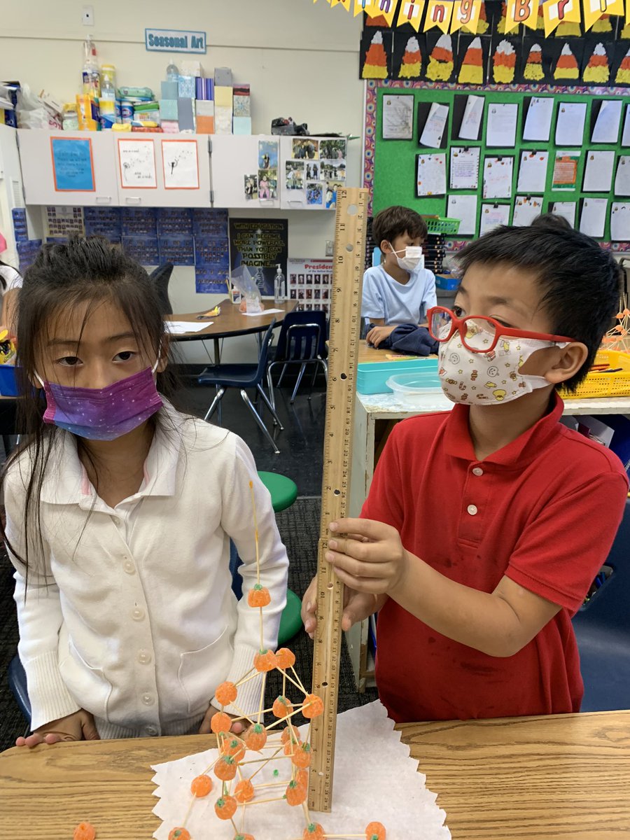 BrandyAcker1's tweet photo. Ss had fun celebrating fall with a fun stem activity; Who can make the tallest tower with gummy pumpkins and toothpicks? Our winner made it to 15 inches! https://t.co/iYvvM3liKl