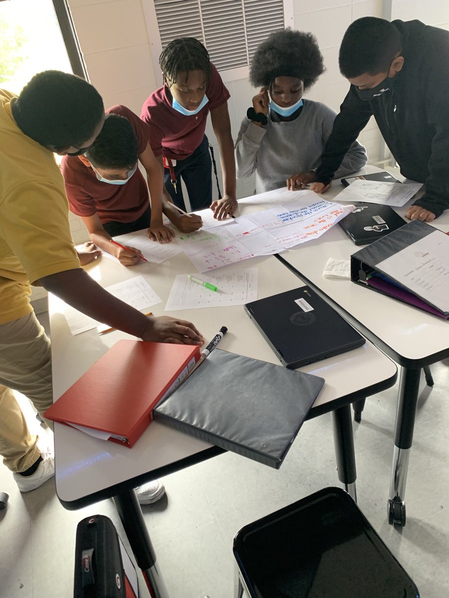 TParksPhD's tweet photo. Amazing mathematical discourse and learning! Learning to seek connections in problem-solving and ask questions for understanding. @howard_connect #math #hcs #habitsofmind #habitsofinteraction #tdg https://t.co/RSdlazIGGh