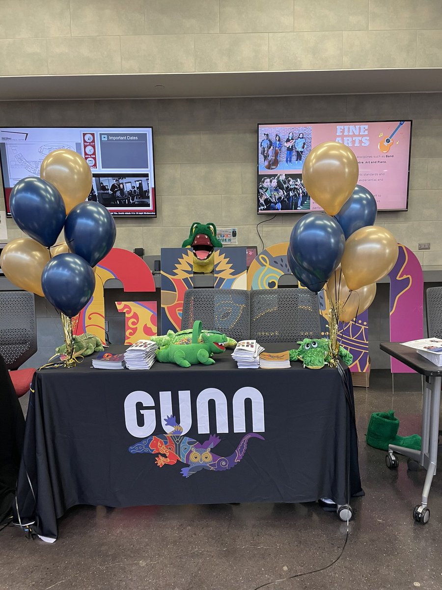 tunintabi's tweet photo. Ready for a great night at Explore AISD! @GunnJrHigh https://t.co/lqNMBwuJcP