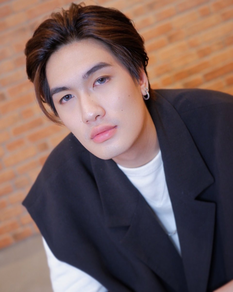 panudech_sk's tweet photo. Panumakeup x N.TUNG 
MAKEUP @panumakeup_sk 
#ตั๋งต้าวเด๋อ https://t.co/GVHRKDiknE