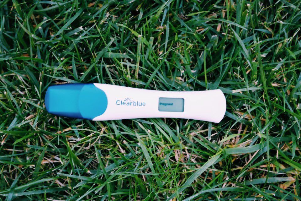 actuallyesme's tweet photo. my little family. #GomezPartyof3 👶🏻🤍 https://t.co/fEMPdvDKIy