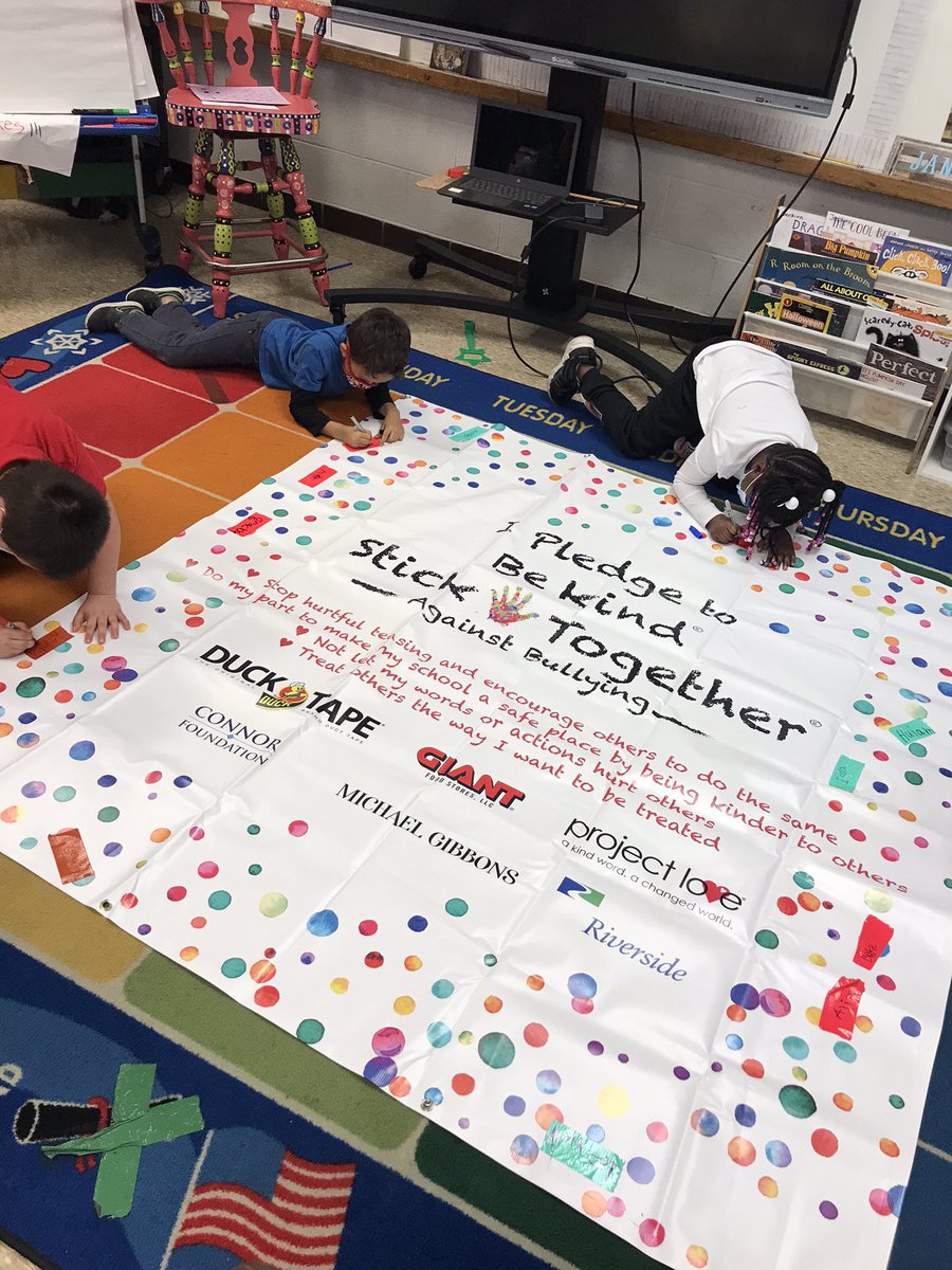 Taking the kindness pledge to stick together against bullying. We are building #KindnessAcrossTheCommonwealth <a href="/ZacharyTaylorEl/">Zachary Taylor Elementary</a>