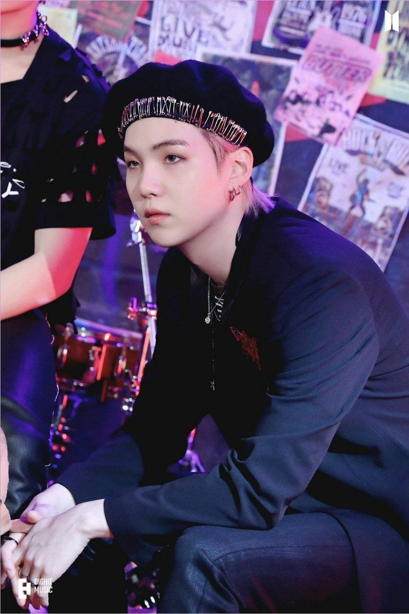 shinedreamtk's tweet photo. #TheGroup #BTS #PCAs https://t.co/DHfKiNKULm
