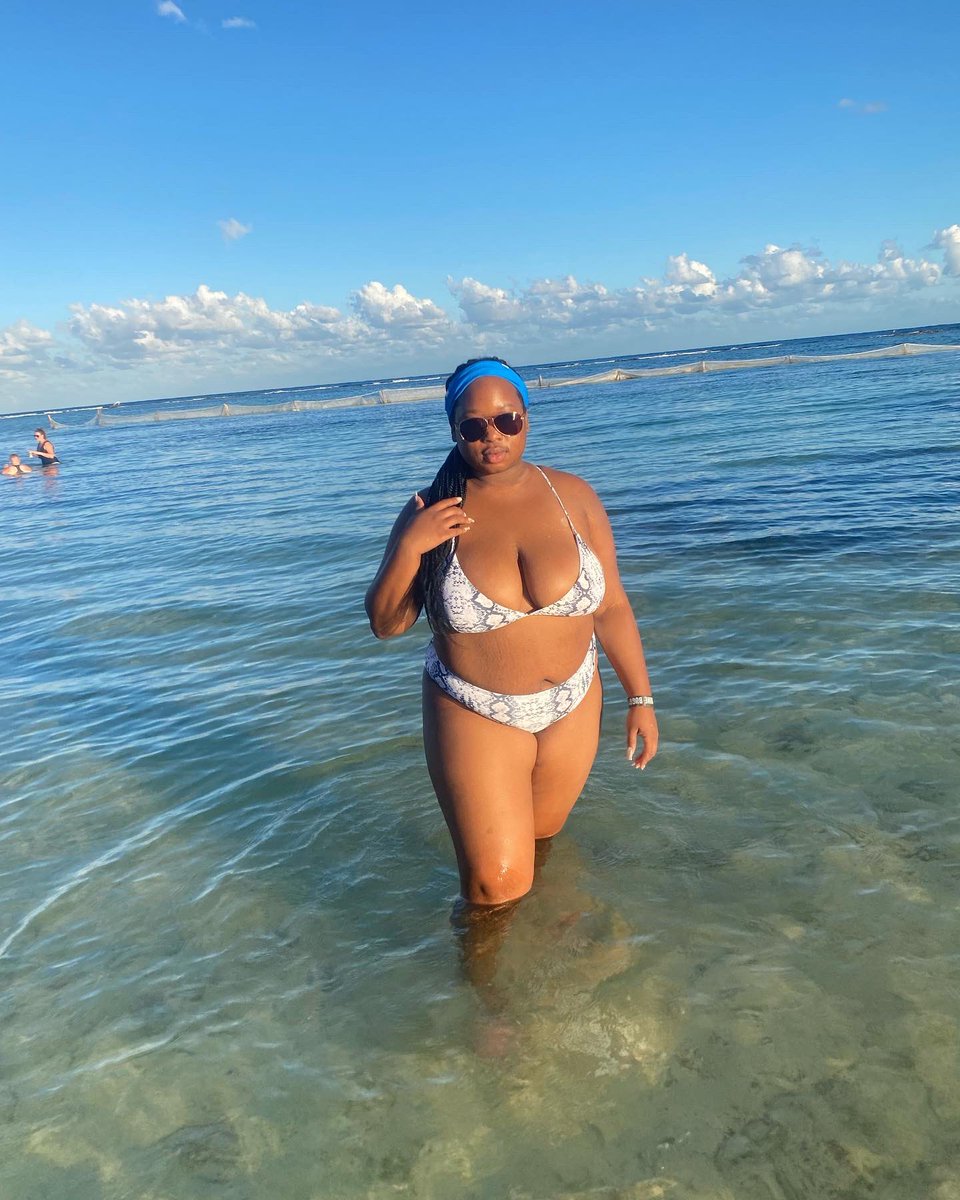 QueenAsiaDeshay's tweet photo. And when you like it, I promise you gon love it. #itsmeforme https://t.co/qHw3rSpgl0