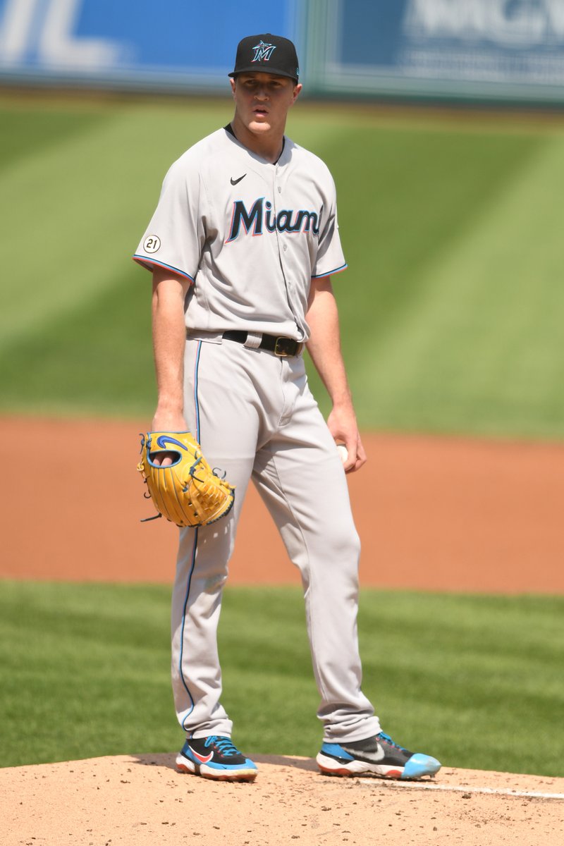 BRWalkoff's tweet photo. NL Rookie of the Year finalists:
- Dylan Carlson
- Jonathan India
- Trevor Rogers https://t.co/wEpfWErvpw