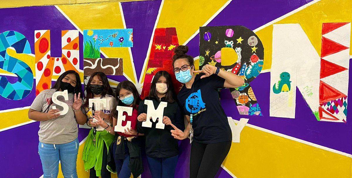 SaraYRodrigu3z's tweet photo. #Teaching and #Inspiring the next generation of #LatinasInSTEM
🦾👩🏻💻👩🏻🔬#FutureWomenInSTEM #GirlsInSTEM #NationalSTEMday #RepresentationMatters @WomenNASA @SpaceCenterHou @RickettsDeirdre @alliantgroup @Dhavaljadav02 @DorinaCG7 @HISD_ElemSci @HISDSupe @LatinasinSTEM https://t.co/HAMqzI3KIZ
