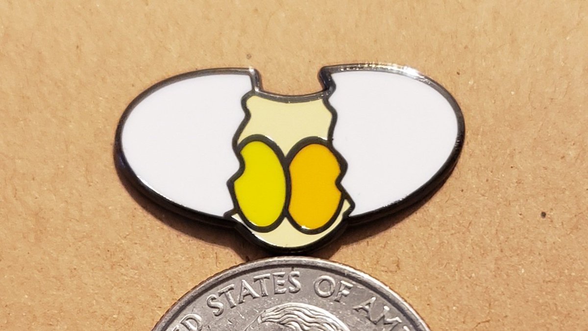 CSupraari's tweet photo. Hey Yall! #pluralgang your eggs cracked? Want some pins to commemorate it? Here they are. 

Enjoy your omelettes 

https://t.co/8WSChQeyyP https://t.co/wJyXhYpoKa
