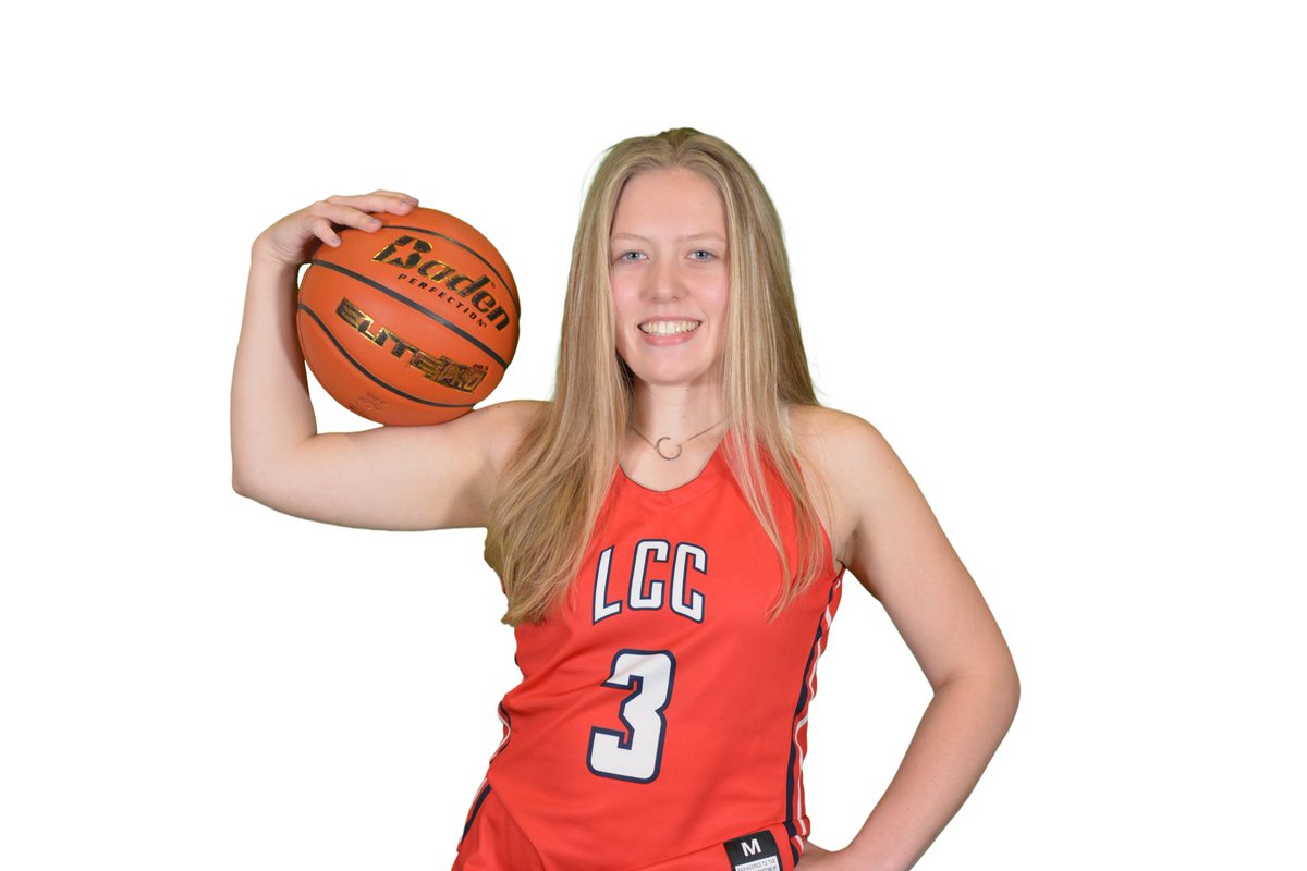lccwbb's tweet photo. ✨ Player Spotlight ✨
Caitlin Wachmann 🏀 Freshman
@caitlinwachmann 
Major 🧠: General Transfer- Athletic Training
Nickname 🗣: Wachmann
Favorite Food 🧀: Mac &amp; Cheese 
BFF on the Team 🫂: Katie &amp; @FornerKatelynn 
Pre-Game Hype Song 🔥: Down On Me -Jeremih https://t.co/xQgDIk3Buw