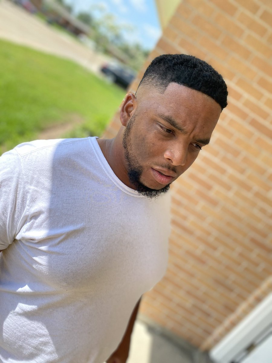 AllDatJass_'s tweet photo. 🗣 more focused on making it , than making statements ✍🏾

BOOK WITH ME 👇🏾

https://t.co/FwVTTfiAQF

#jasskuttinup💈 #harveyla #harveylabarber #nolabarber #nolabarbering #gretnabarber #gretnalabarber #upcomingbarber #yournewbarber #theCutapp #westbankbarber #neworleansbarber https://t.co/WQPI92XkT5