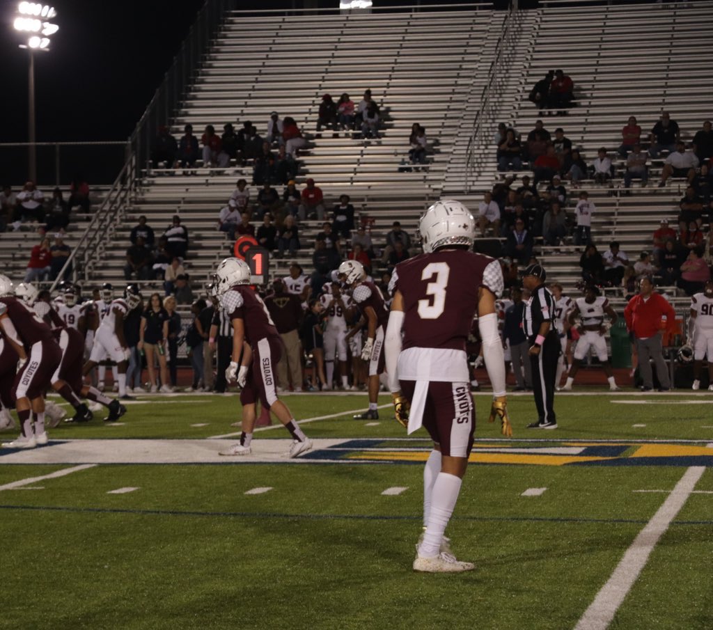 Senior Season Stats
  
         —— 8 Game Stats ——

               27 Solo Tackles
                3 Assist Tackles
                 4 Interceptions
               5 Pass Deflections
              hudl.com/v/2G08P1