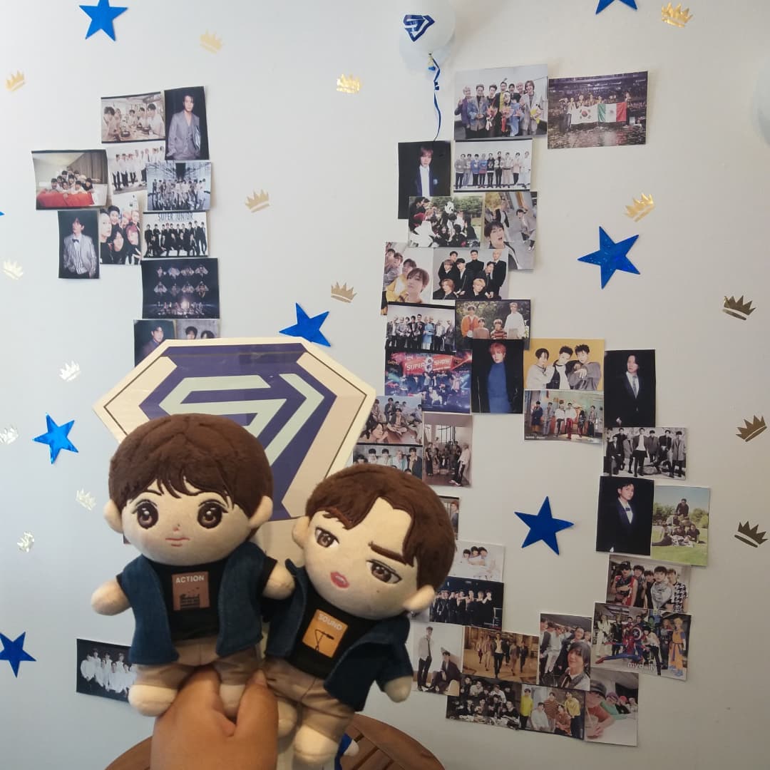 offgunmex's tweet photo. Agradecemos a @FANDOMINATIONmx por la invitación a #SuperJunior16thAnniversary tan divertido y delicioso
#offgunmx #offgun #ออฟก้น #offjumpol #gun_atthaphan #offgunisreal #offguncouple #BL #cuteboy #Raikantopeni https://t.co/fW8vXZFzTX