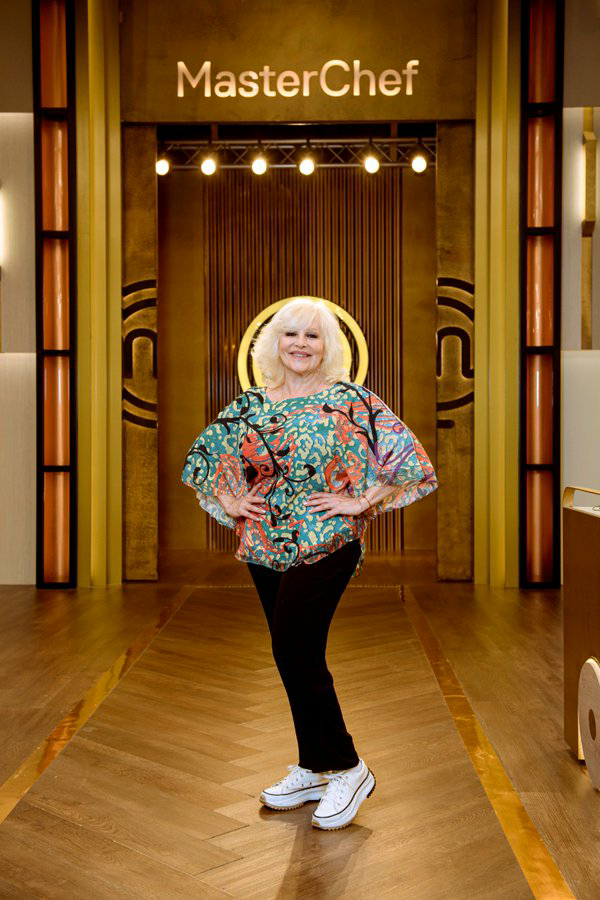 Vero27abril's tweet photo. @luisaalbinoni ya está lista para la nueva temporada de #MasterChefArgentina y vos?
21:30hs nadie se puede perder #MCC3 con @SANTIAGODELMORO x@telefe 👏👏💪📺🍀 https://t.co/5NLrSbhRtJ