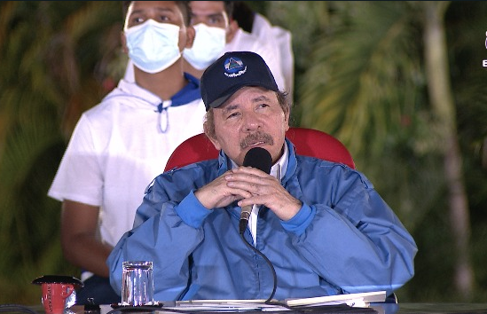 #AHORA 🔴

➡ Cmdte: Daniel. en acto de conmemoración del 45 aniversario del paso a la inmortalidad del Comandante Carlos Fonseca.