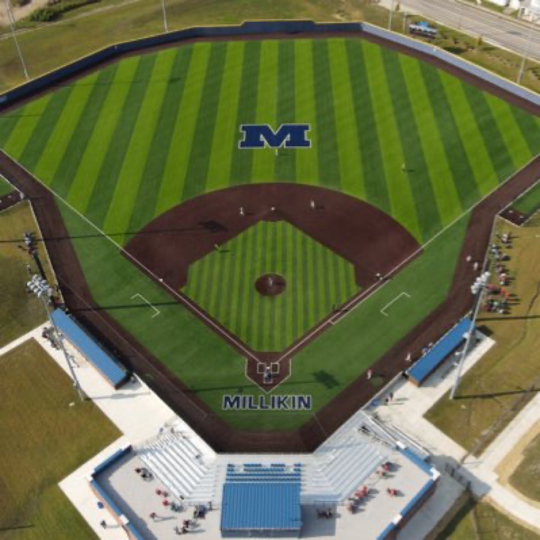 DC3322's tweet photo. I’m extremely excited to announce my commitment to Millikin University. I want to thank my family, friends, coaches, and teammates who have helped me along the way. #GoBigBlue  @BigBlueBaseball @HCBigBlueBSB @SHSPatsBaseball @IllinoisIndians @CoachSkala1 @CoachPugs @Aomalley2 https://t.co/V98yGuw8wR